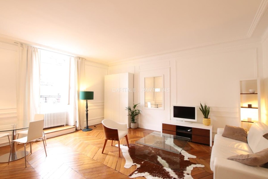 Appartement 1 chambre meublé PARIS 9 - 52 m²;