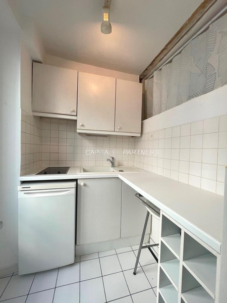 Studio meublé  PARIS 7 - 22 m²;