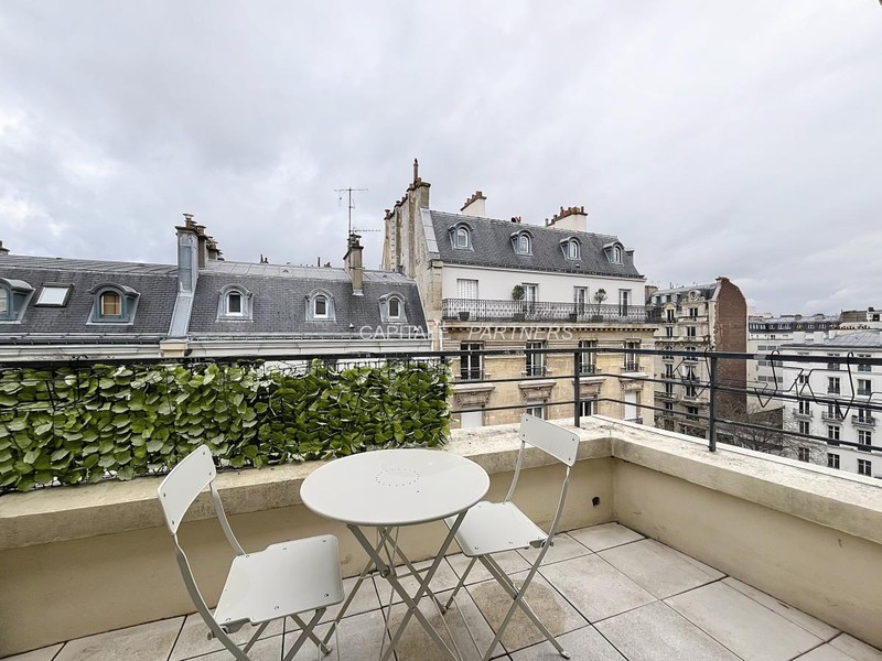 Appartement 2 chambres meublé PARIS 17 - 82 m²;