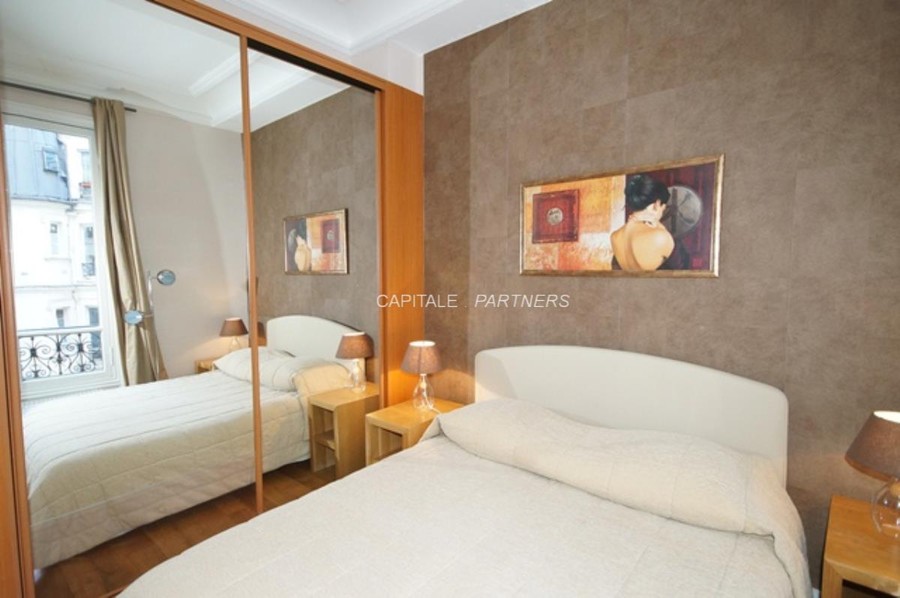 Appartement 1 chambre meublé PARIS 8 - 31 m²;