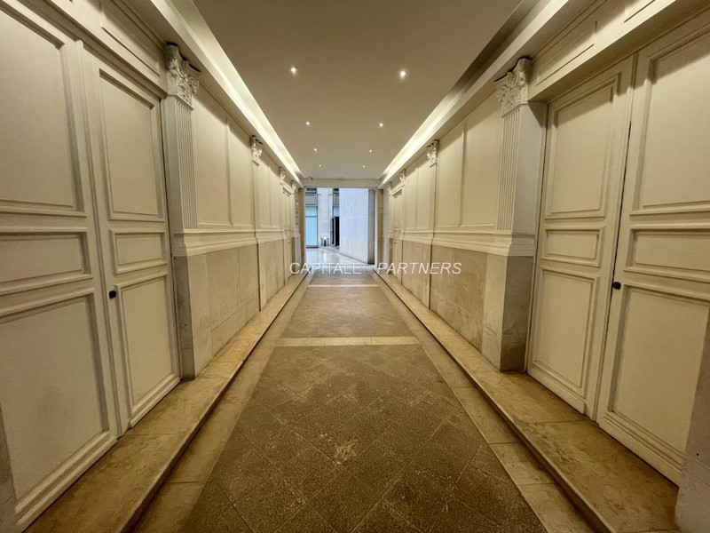 Appartement 1 chambre meublé PARIS 8 - 31 m²;